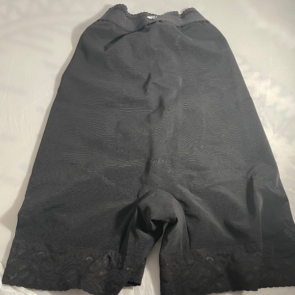 Shapewear High Waist Contour (Ardyss) Fits Like a Glove - Picture 10 of 10